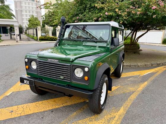 LAND ROVER DEFENDER 2.5 90 SW HARD TOP 4X4 TURBO INTERCOOLER DIESEL 2P MANUAL